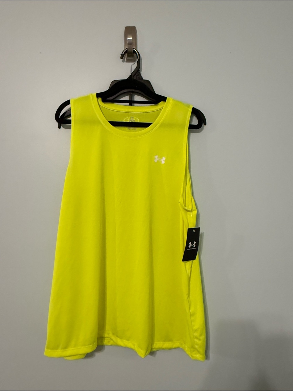 Under armour tank NWT